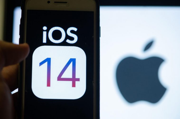 iPhone12シリーズ対応の「iOS 14.2.1」の配信が開始されました。