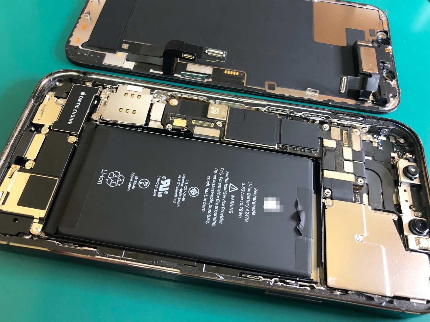 充電の減りが早くなってきたと、iPhoneバッテリー交換修理のご相談をいただきました。