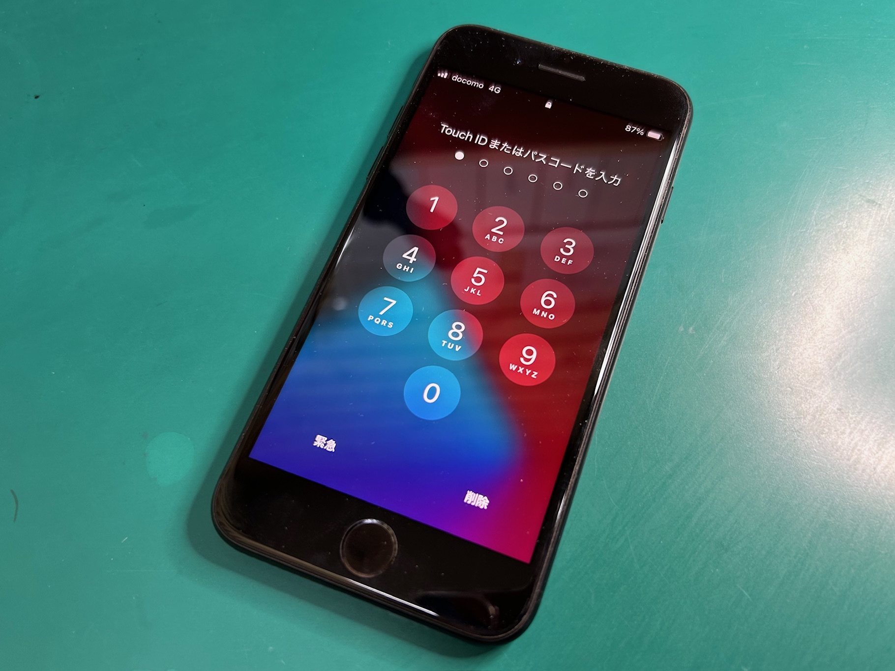 iPhone SE2タッチしても反応がない症状、フロントパネル交換で改善しま