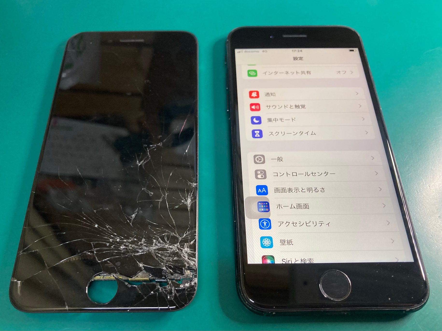 画面が破損し、端末内部が露出しているiPhoneフロントパネル交換をさせ